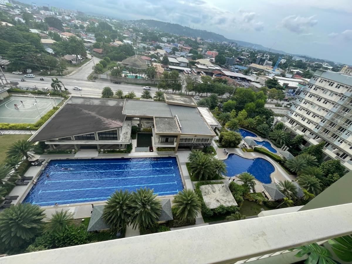 Verdon Parc Condo Davao City Dış mekan fotoğraf